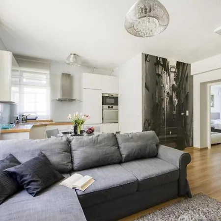 Old Town Parking Gratis 24h Check In From 13 Pm Parter Ground Floor Apartament