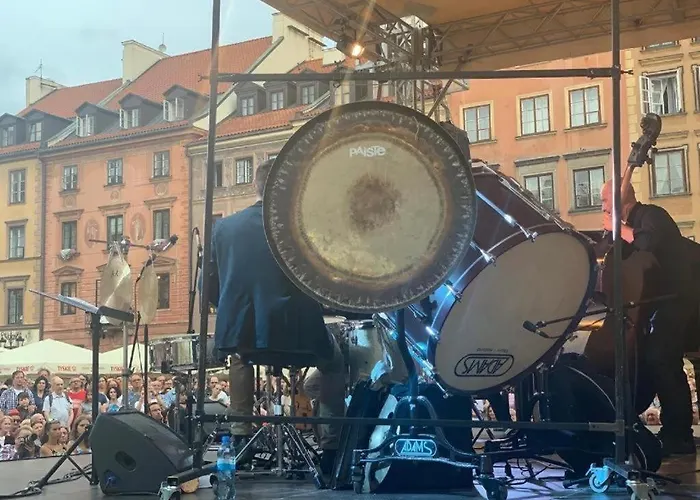 アパート Apartment Old Town Warsaw Stare Miasto Historyczna Kamienica Umiejscowiona W Zabytkowej Czesci Warszawy Obok Parku Multimedialnego I Barbakanu Blisko Wislostrady Parking 24H Check In From 13 Pm Parter Ground Floor *