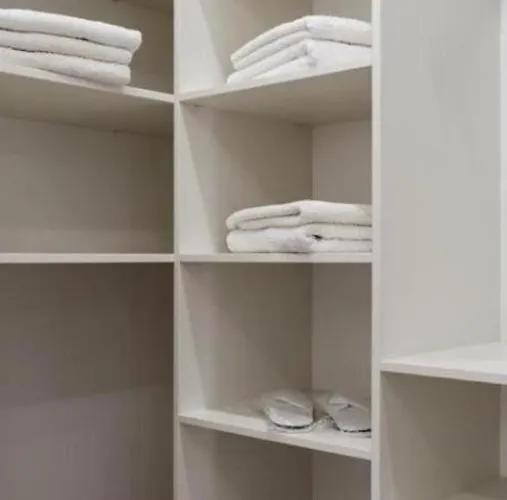 Apartmán Apartment Old Town Warsaw Stare Miasto Historyczna Kamienica Umiejscowiona W Zabytkowej Czesci Warszawy Obok Parku Multimedialnego I Barbakanu Blisko Wislostrady Parking 24H Check In From 13 Pm Parter Ground Floor *